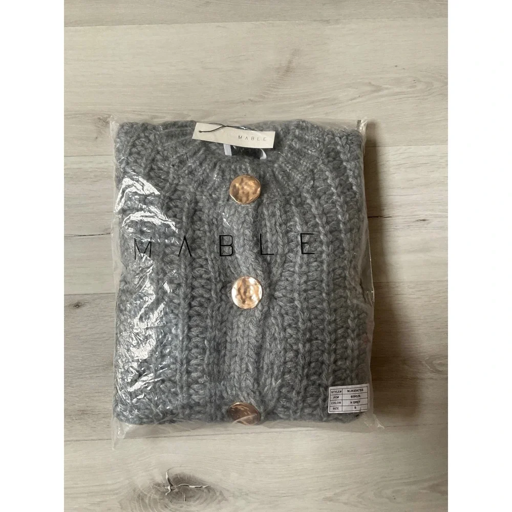 MABLE Amara Chunky Long Sleeve Knit Cardigan Sweater Jacket Grey Small New W/Tag